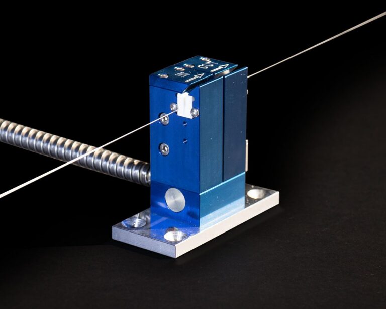 LUNE FIBERTEMP: High-Performance Temperature Sensor for Synthetic Yarns