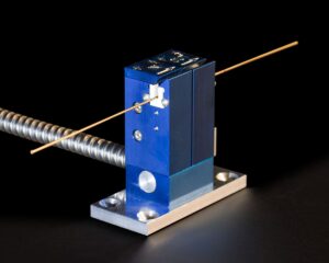 LUNE WIRETEMP SH: Compact Temperature Sensor for Fine Wire and Multiwire Applications